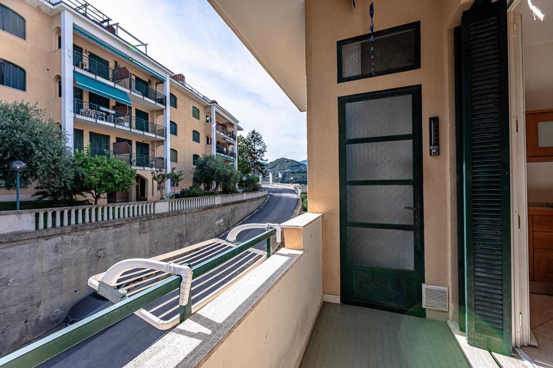 La Dimora Della Lullu, Luxury Apartment Pietra Ligure Exterior photo